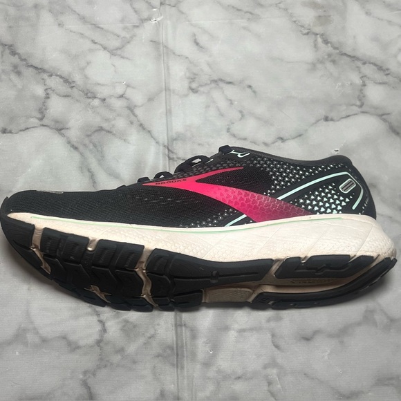 Brooks Ghost 14 Women’s Running Shoes Size 8.5 Black Pink Cushion Sneakers - Picture 10 of 12